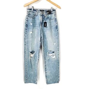 Express Boyfriend Mid Rise Jeans New With Tags Never Worn Back To School Raw Hem